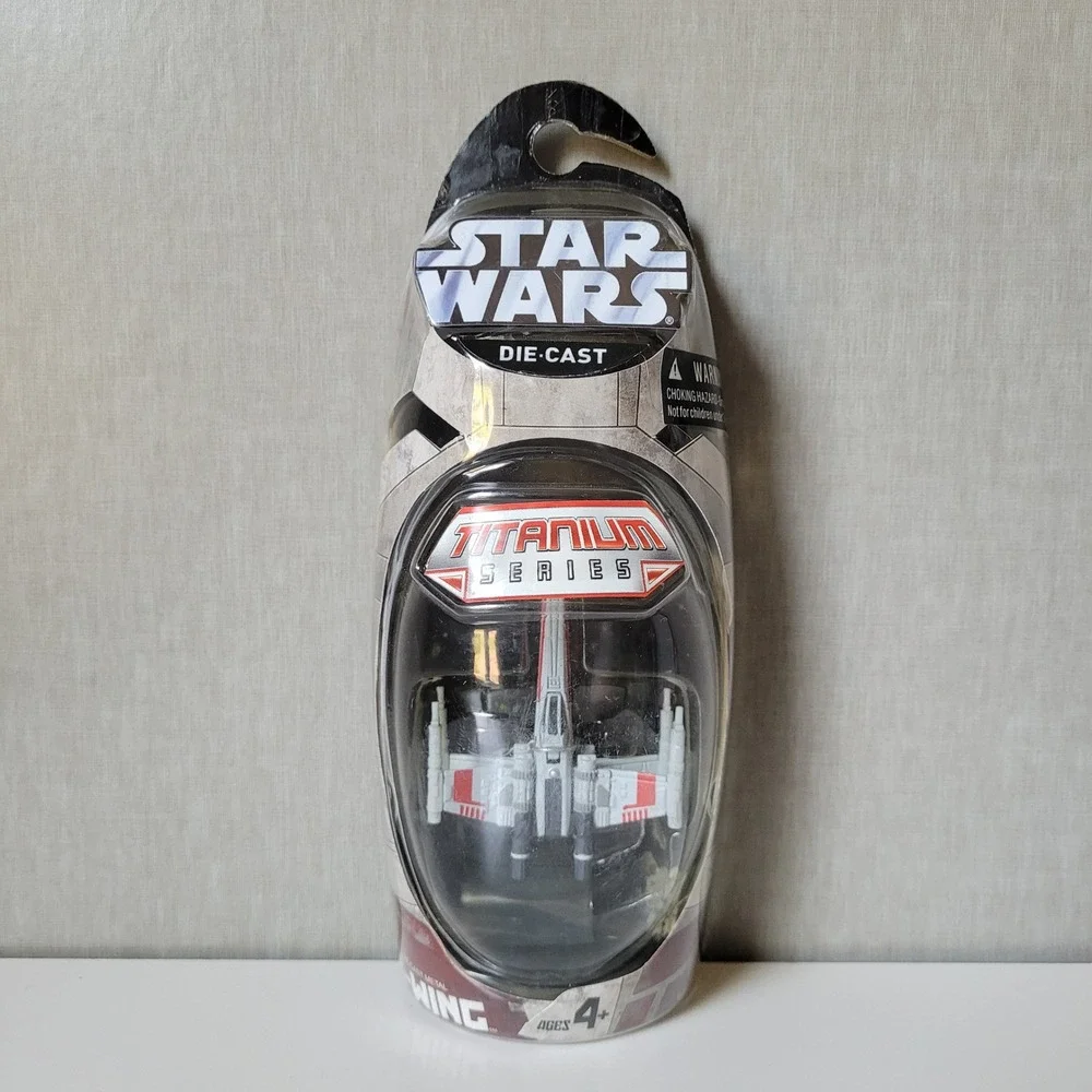 Star Wars Titanium Series X-Wing Starfighter Unisex OS White New Die-Cast Metal